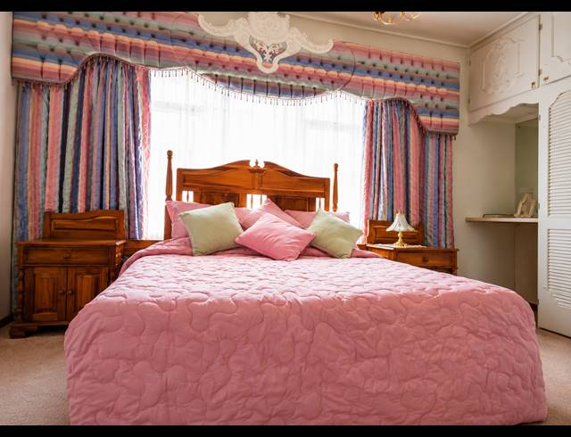 4 BEDROOM HOUSE FOR SALE IN THREE RIVERS EAST